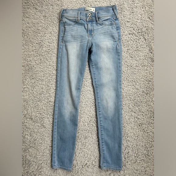 Abercrombie Kids Jeans Girls 14 Skinny Jean Light Wash Classic Casual Basic - Picture 1 of 4